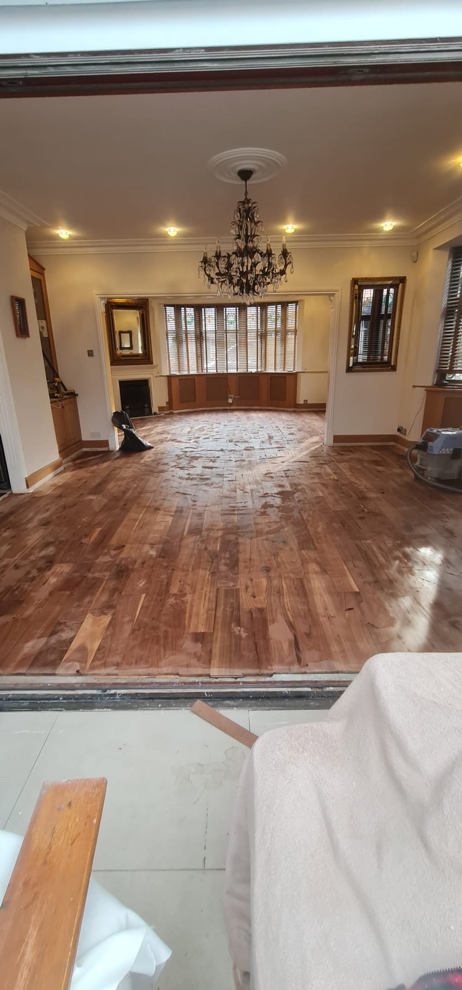 Flooring & Tiling